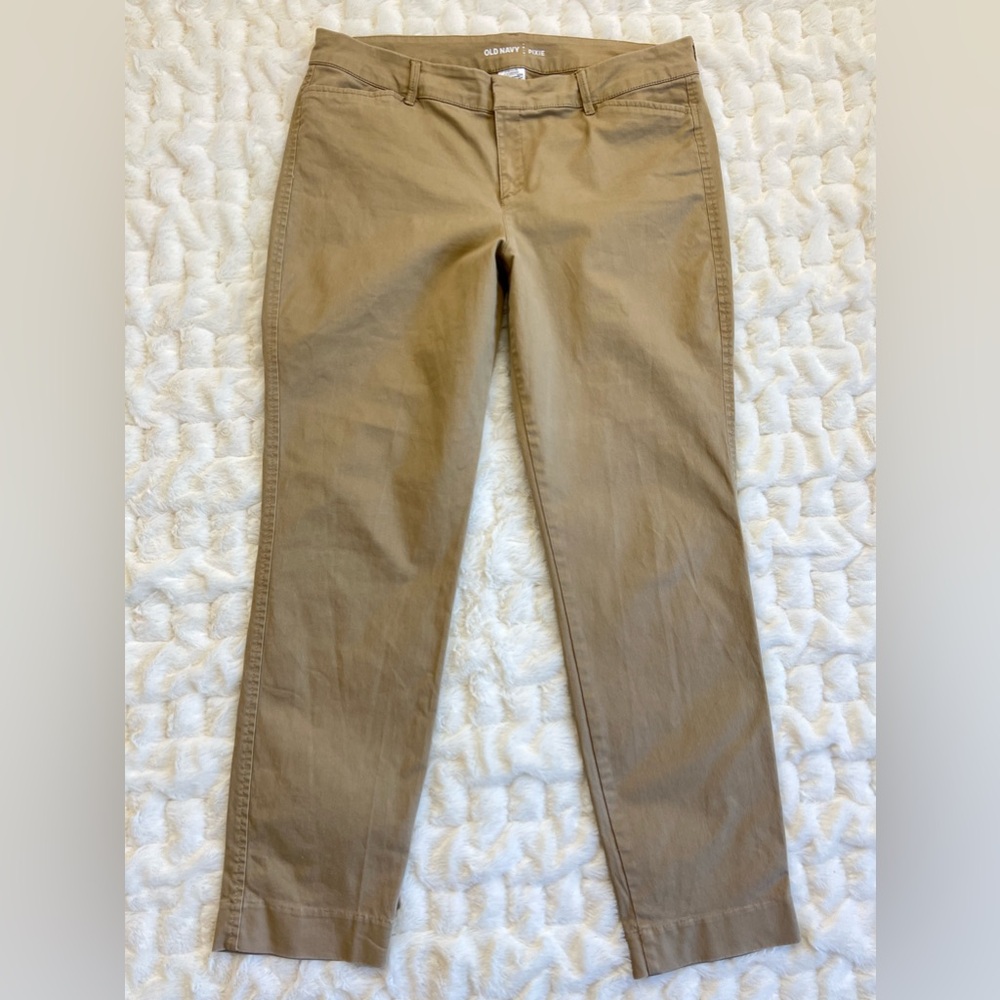 Old Navy Women’s Pixie Chino Pants in Camelot Size 10